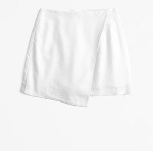 Abercrombie & Fitch White Mini Skirt